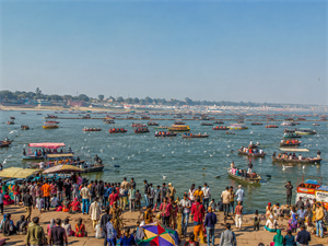 Prayagraj Sightseeing –  Ayodhya(25–35 km / 3–4 hrs)